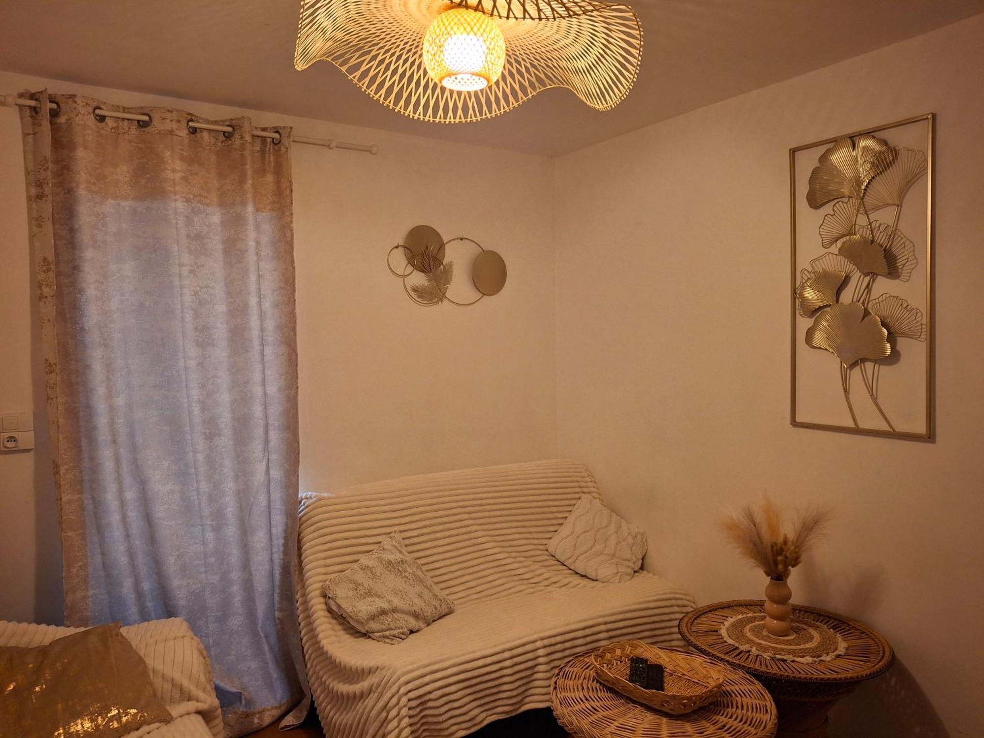 Maison Village 4 Chambres 30 Minutes Du Zoo De Beauval Saint-Cyran-du-Jambot 외부 사진